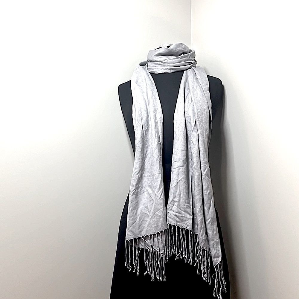 Nwot grey scarf with fringe ends!